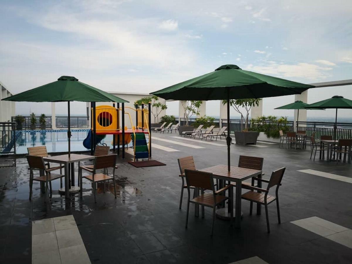 H Elite Design Hotel Kota Bharu Exterior photo